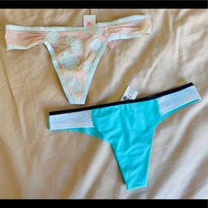 NWT 2 Victoria’s Secret PINK Thongs